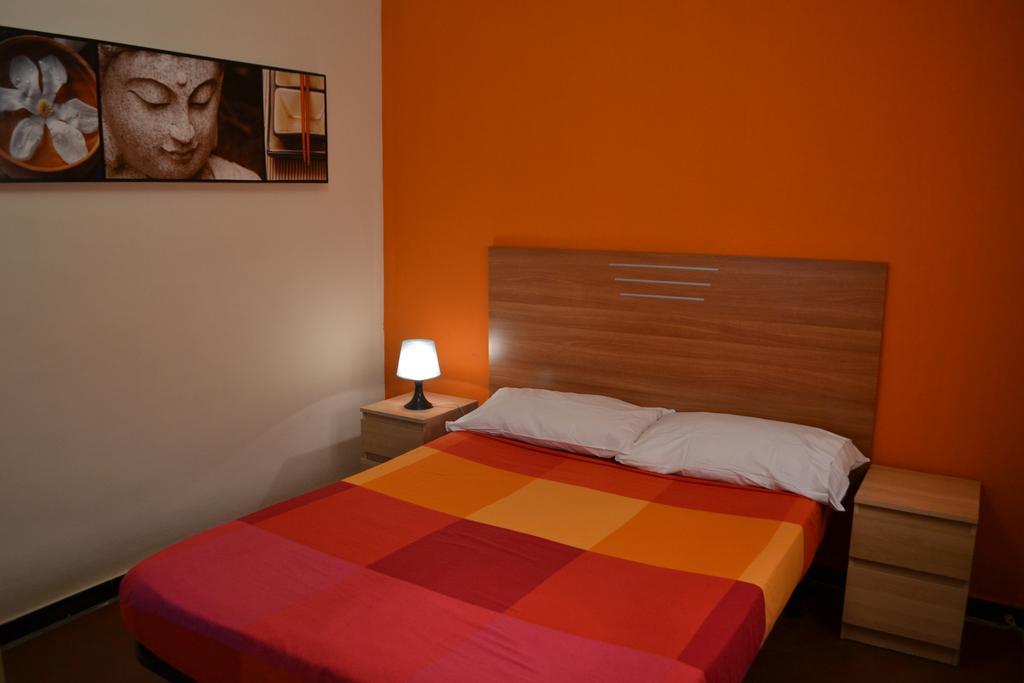 Blue Hostel Барселона Номер фото
