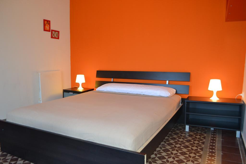 Blue Hostel Барселона Номер фото
