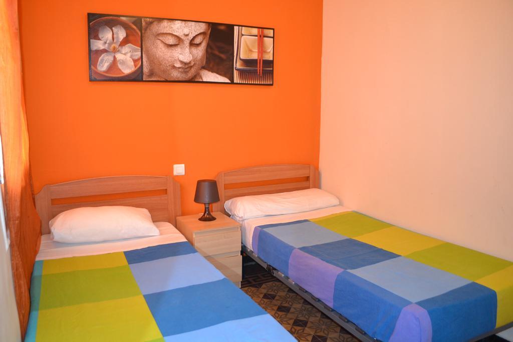 Blue Hostel Барселона Номер фото