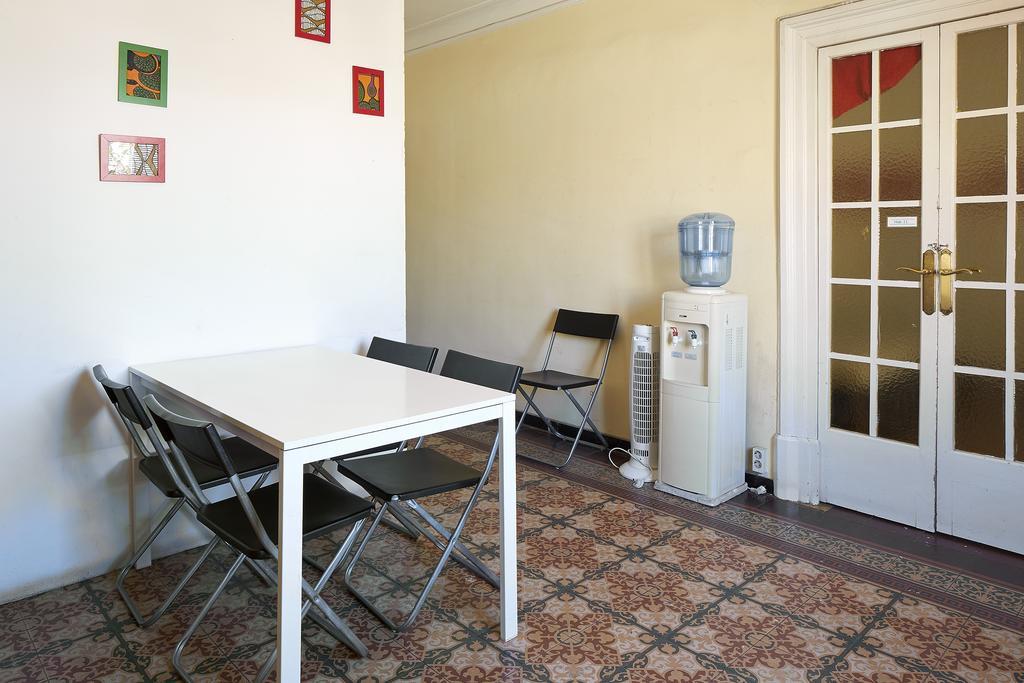 Blue Hostel Барселона Екстер'єр фото